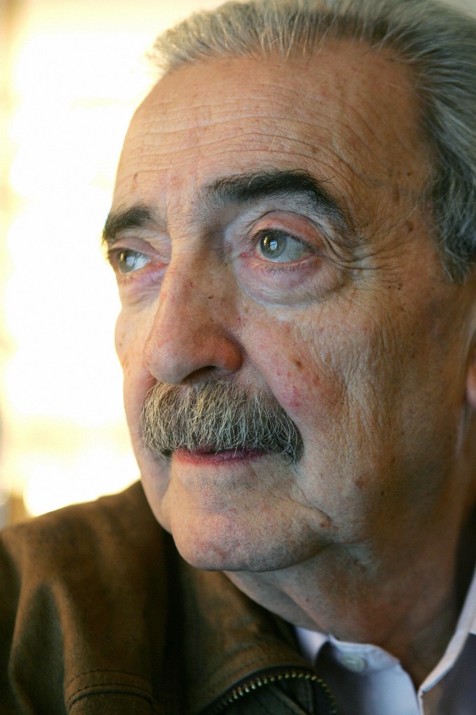 Remembering Argentine poet Juan Gelman PBS News