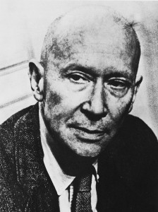 E.E. Cummings in 1955. Photo by Hulton Archive/Getty Images