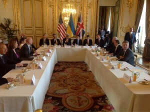 Lavrov warns Kerry that 'reckless' sanctions could come back to harm U.S.