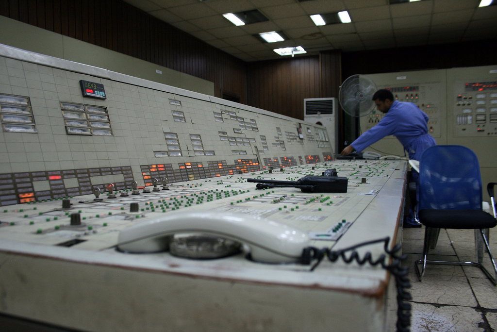 Inside the Doura power station in southeast Baghdad. Photo by Larisa Epatko