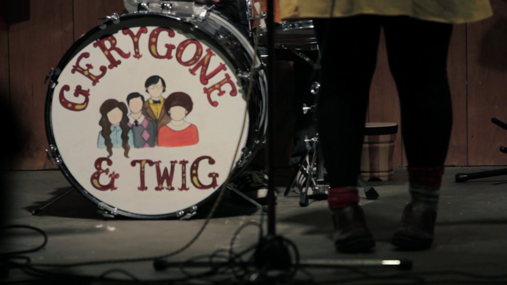 Gerygone & Twig