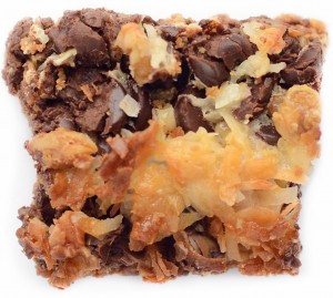 Enjoy this Hello Dolly recipe from kitchen of NewsHour's social media editor Colleen Shalby. Photo by Ariel Min