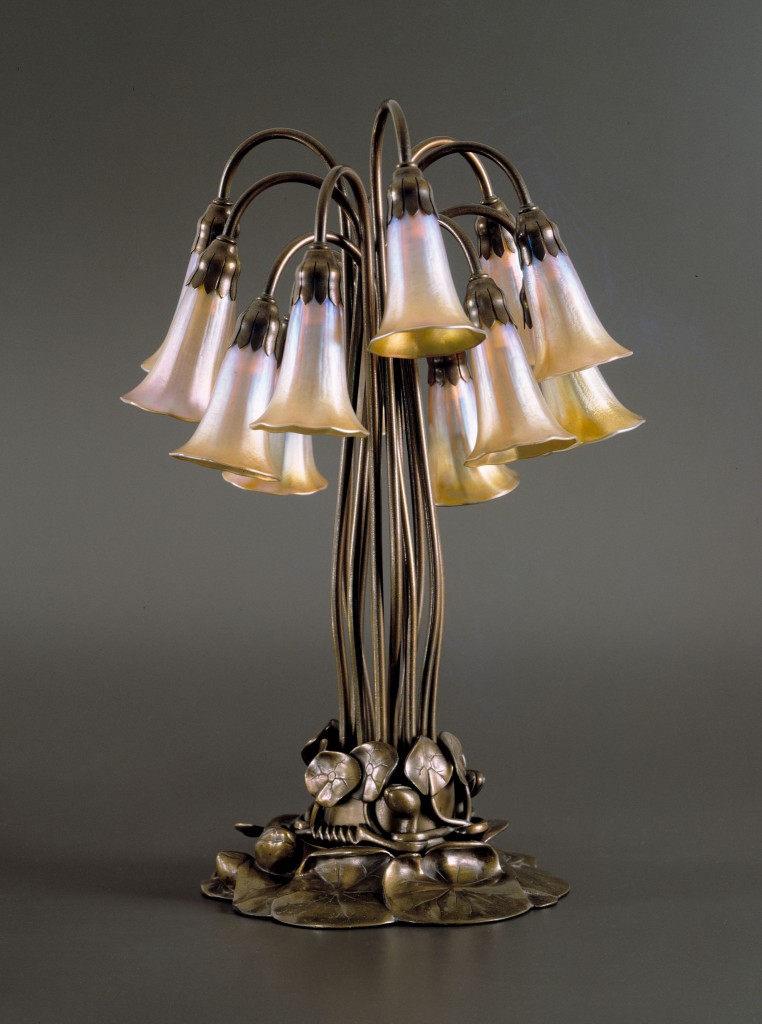 Pond-lily table lamp.