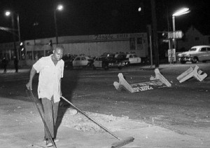Twitter account live tweets 1965 Watts Riots