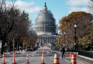 Congress returns to looming deadlines on budget, highways