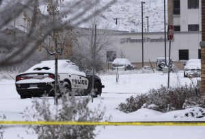 Police search for motives in Colorado Planned Parenthood shooting