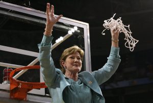 Tennessee college basketball coaching legend Pat Summitt dies at 64