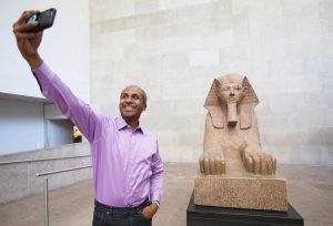 How one digital expert turned his social network into a new job