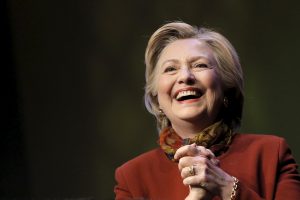 Clinton aims high, Trump goes hard in closing push