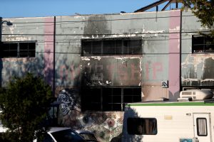 Death toll rises to 33 following Oakland warehouse fire