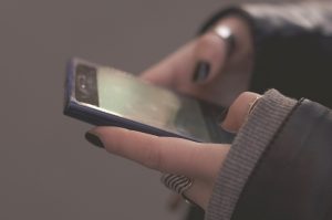 Newsom urges California school districts to restrict student phone use on campus