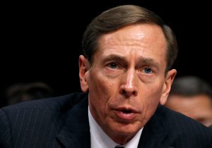 Petraeus says Trump order is blocking Iraqi general from US