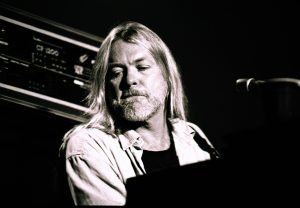 A brother's death brought 'emotional challenge' and pain to Gregg Allman's life of music