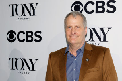 Actor Jeff Daniels arrives for the 2016 Tony Awards Meet The Nominees Press Reception in Manhattan, New York, U.S., May 4, 2016. REUTERS/Andrew Kelly - D1AETCDQLGAA