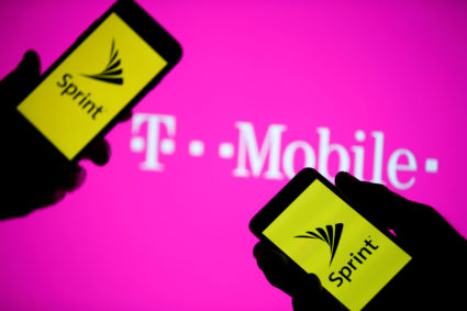 Sprint, T-Mobile try to sell antitrust regulators on $26.5 billion deal