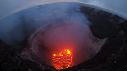 What Kilauea's eruption can reveal about volcanoes on other worlds&mdash;and possibly, alien life
