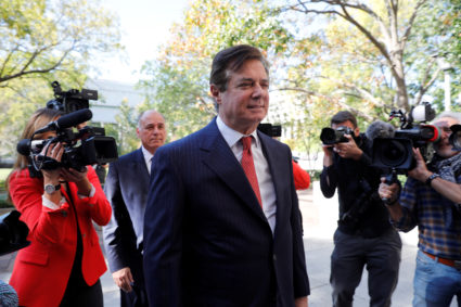 U.S. President Donald Trump's former campaign manager Paul Manafort arrives for a hearing at U.S. District Court in Washington, U.S., November 2, 2017. REUTERS/Aaron P. Bernstein