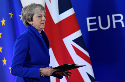 Britain's Prime Minister Theresa May arrives at a news conference after an extraordinary EU leaders summit to finalise and formalise the Brexit agreement in Brussels, Belgium November 25, 2018. Photo by Piroschka van de Wouw/Reuters