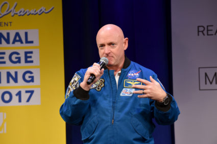Ex-astronaut Mark Kelly announces run for McCain Senate seat