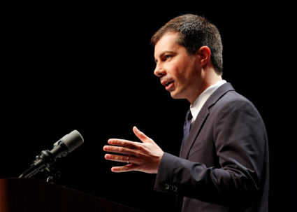 Democratic presidential candidate Mayor Pete Buttigieg delivers remarks on foreign policy and national security, in Bloomington, Indiana. Photo by John Sommers II/Reuters