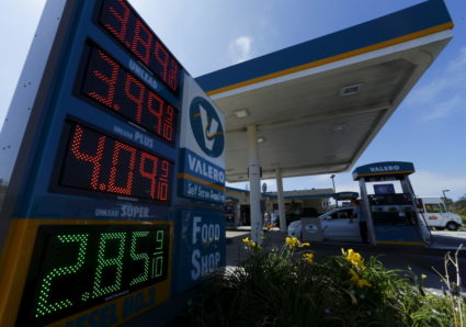 The current price of gasoline is shown on a gas station sign in Encinitas, California August 4, 2015. Brent, the world benchmark for oil, and U.S. crude rose between 1 and 2 percent after a 5 percent rout on Monday triggered by weak factory activity in China. Photo by Mike Blake/Reuters