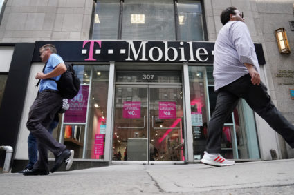 Justice Department OKs T-Mobile's $26.5 billion Sprint deal