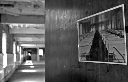 Experts reject Trump's call for mental hospitals to fight gun violence