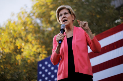 Democratic 2020 U.S. presidential candidate and U.S. Senator Elizabeth Warren (D-MA) speaks at a campaign rally at Keene State College in Keene, New Hampshire, U.S., September 25, 2019. REUTERS/Brian Snyder - RC1A90010A40