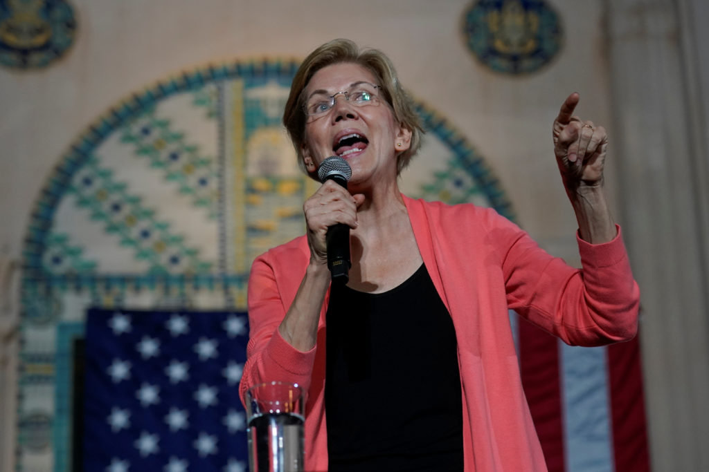U.S. democratic presidential candidate Elizabeth Warren holds an outdoor rally in San Diego, California, U.S., October 3, ...