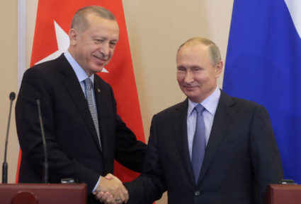 Turning to Putin, Erdogan ignores U.S. agreement for northeastern Syria
