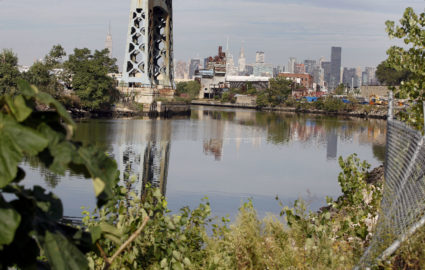 FILE PHOTO: The Newtown Creek is seen in the Queens Borough of New York. Newtown Creek is a waterway approximately 3.5 miles (6 km) long between the boroughs of Brooklyn and Queens that was added to the federal governments' Superfund site of polluted waterways on in 2010. Photo by Shannon Stapleton/Reuters
