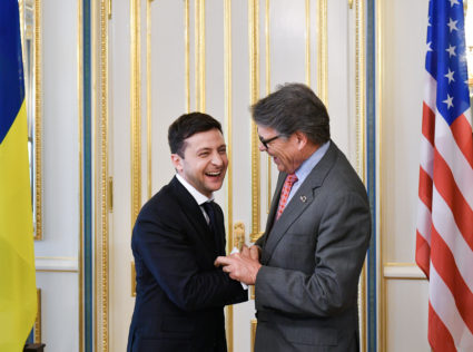 President of Ukraine Volodymyr Zelenskiy and U.S. Secretary of Energy Rick Perry shake hands as they meet after Zelenskiy's inauguration ceremony in Kiev, Ukraine May 20, 2019. Photo by Mykola Lazarenko/Ukrainian Presidential Press Service/Handout via Reuters