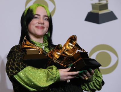 18-year-old singer Billie Eilish sweeps the Grammy Awards