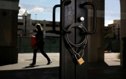 How the coronavirus&rsquo; economic toll could also affect public health