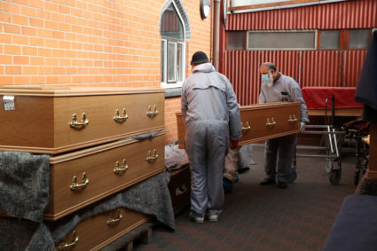 Britain's death toll from the coronavirus rivals Italy's