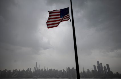 U.S. coronavirus deaths reach 100,000