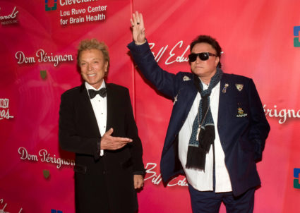 Roy Horn of Siegfried &amp; Roy dies from coronavirus at 75