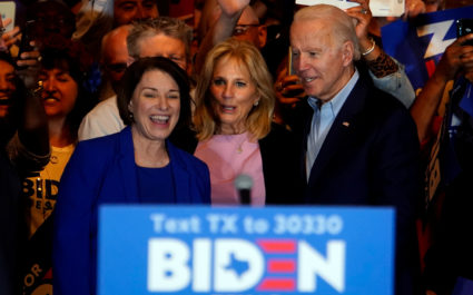Klobuchar urges Biden to pick nonwhite woman as running mate