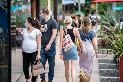 Tracking coronavirus cases proves difficult amid new surge