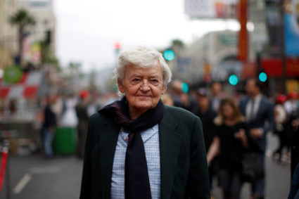 Hal Holbrook, prolific actor who played Mark Twain, dies at 95