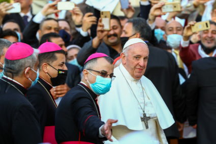 Pope, top Iraq Shiite cleric deliver message of coexistence