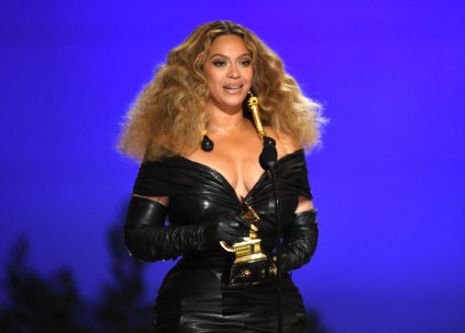 Who run the Grammys? Beyoncé, Taylor Swift make history