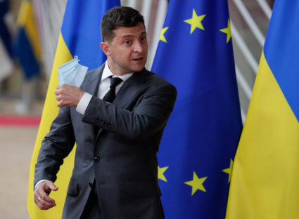 Ukrainian President Volodymyr Zelensky arrives at an EU-Ukraine Summit at the European Council in Brussels, Belgium, October 6, 2020. Photo by Stephanie Lecocq/Pool via REUTERS