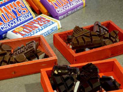 A Dutch chocolate company&rsquo;s fight to end illegal child labor