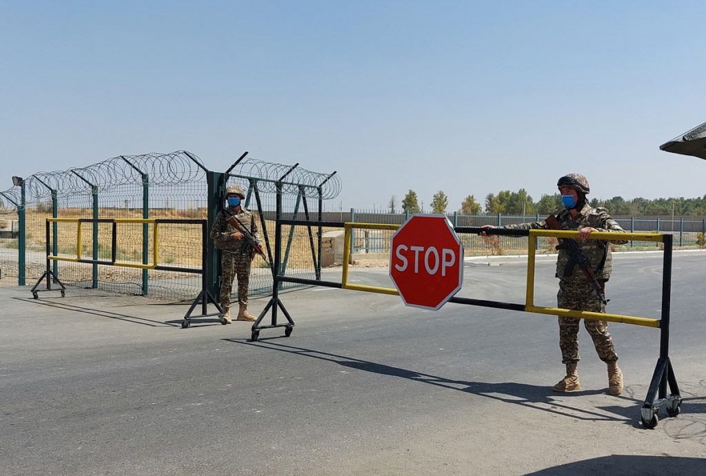 UZBEKISTAN-AFGHANISTAN-CONFLICT-POLITICS