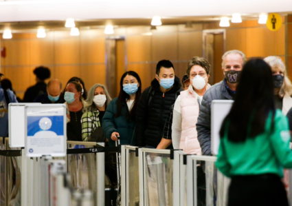 People travel before the Thanksgiving holiday in Seattle