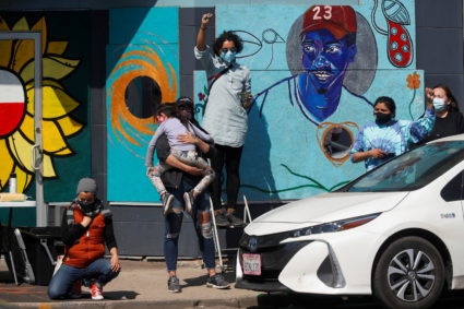 Mourners pay their respects for Daunte Wright, who was shot and killed by Brooklyn Center Police officer Kim Potter, durin...