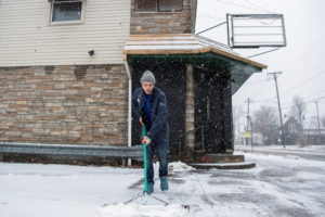 A snowstorm hits Toledo