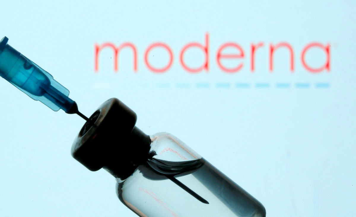 U.S. government will pay Moderna $176 million to develop an mRNA bird ...