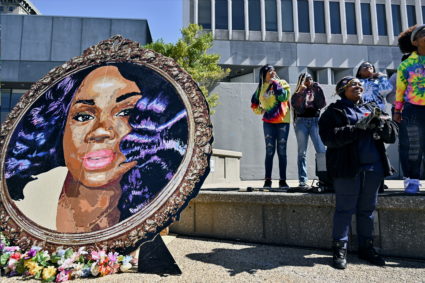 2 years after Breonna Taylor was killed, her family and supporters continue to push for justice